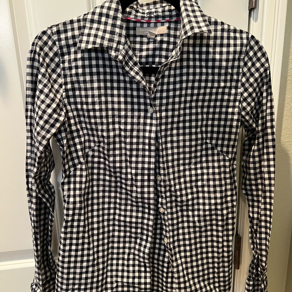 Black and white checkered button down